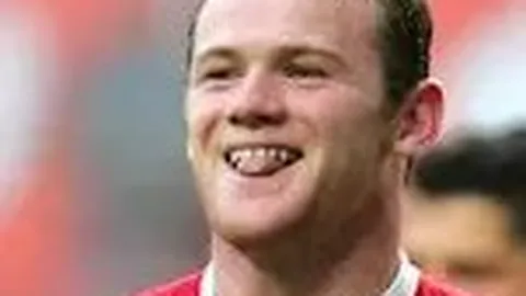 “耻辱延续，米兰四场仅一胜！50岁教练忧心：球员似戏子，我倾力守护球队生活。”